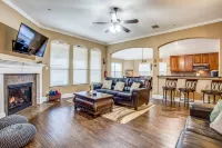 Fabulous 5 Bedroom/4 bath Home  4K TV's Fireplace  Foosball!