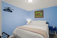 The Kings Cottage-Hot Tub! Pet Friendly! Fire pit, Outdoor Games, Close to Town