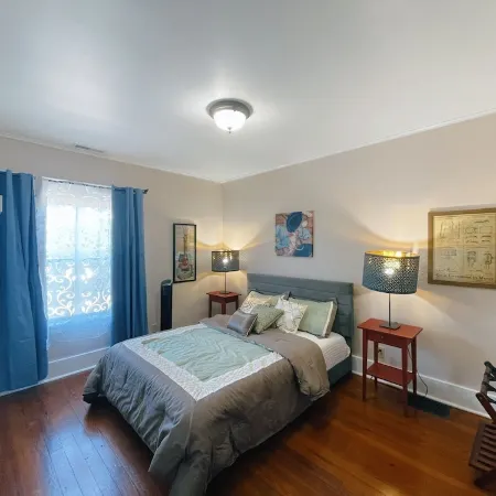 Victorian Home in Original Grandeur Downtown