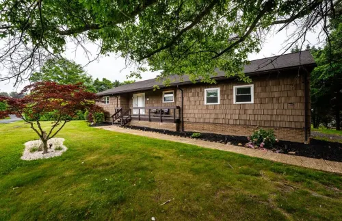 Cedar  Cabin-Year Round Retreat at Massanutten -SKI AREA, GOLF, HIKE & WATERPARK