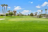 Upscale Palm Springs Condo/Desert Princess Resort w/golf cart! Misting System!