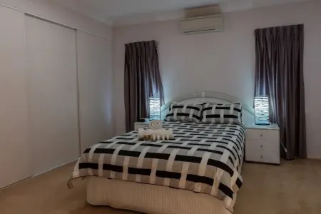 Executive Marina Townhouse