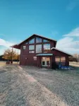 Mata'Zamo Cliffside Cabin, 1000 Acres Hiking Trails, Farm Animals, Family Fun! - 4-stjärniga