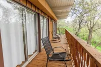 Canopy of Helotes