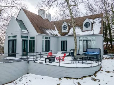 Hot Tub EV Charger Mntn View Fireplace Grill Pool