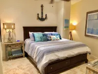 Summertime Island Time - Diamond Solitaire - Penthouse Beachfront Resort Condo