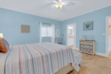 Coastal house in the Florida Keys with pool in a private area. Отели в г. Ки-Ларго