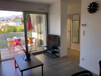 T2 Vacances et Cures Avec Terrasse EN Centre Ville Hotels in Aix-les-Bains