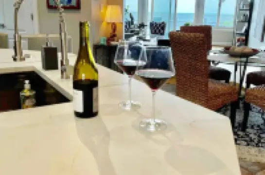 Bayfront Home w/Hot Tub