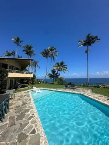 OCEANFRONT DUPLEX, with POOL, SAUNA and steps from BEACH