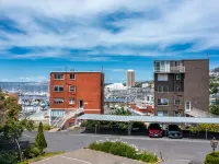 Modern Luxurious Living With Your Own Parking Spot Hotels in Sandy Bay
