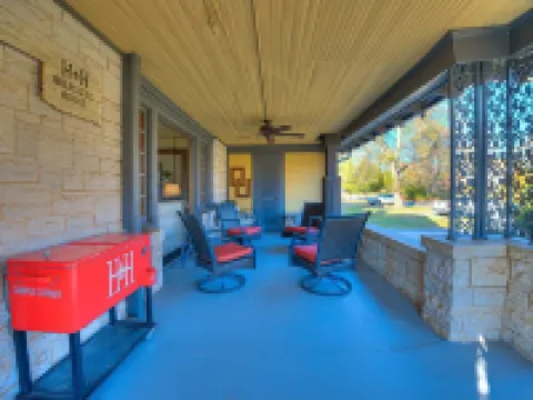 Huge Historic Gem Steps From The University of Oklahoma