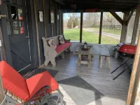 Log Cabin Escape - Full Log Cabin Home