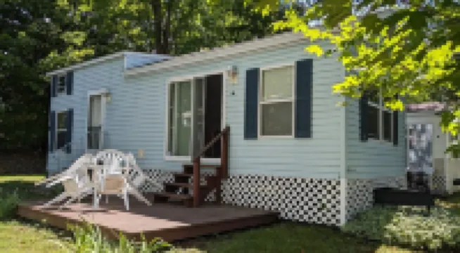 Park unit #3 for rent by Silver Lake NY