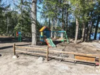Lakes & Mountain Experience! 4 Seasons Getaway -- 3 Bed Cozy Cabin