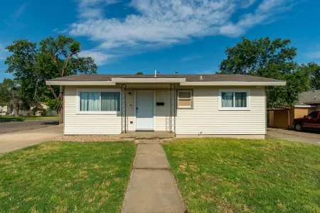 Affordable and Perfect for Travel Nurses Отели в г. Поттер