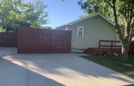 River & Bay Views! Shirley’s Temple! BAY CITY, MI