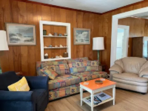 Core Sound Cottage in Atlantic, NC  with Water View