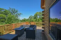 6BR New Build, Hot Tub, Fire Pit, Mtn. Views