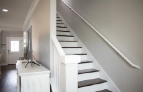 located in the downtown Lake Charles!!! 5 min drive to the civic center