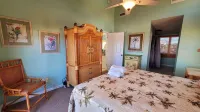 Great price!Beachfront with Stunning gulf view from this Great home with hot tub
