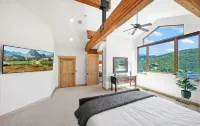 Luxurious Deer Valley Villa: Private Shuttle to Slopes & Breathtaking Views