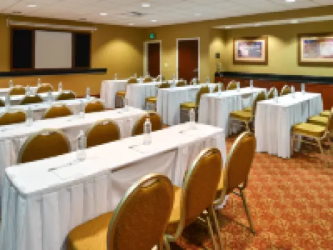 ハンプトン  イン & スイーツ タコマ タコマのホテル