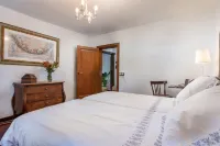House in farm, with pool, barbecue, wifi and Netflix