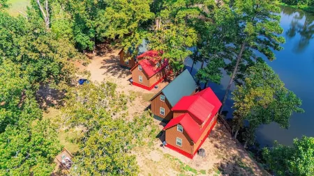 Cozy Cabin in Big Sandy