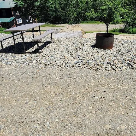 New 2 Bedroom Container Cabin with Direct Trail Access! Ride Errol (Cabin 1)