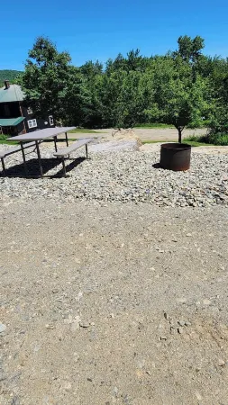 New 2 Bedroom Container Cabin with Direct Trail Access! Ride Errol (Cabin 1)