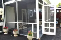 5 min to Downtown C'ville, 3b/2b Comfortable!