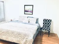 Large Home with A Pool & Four Bedrooms Hotels near Plough Gallery