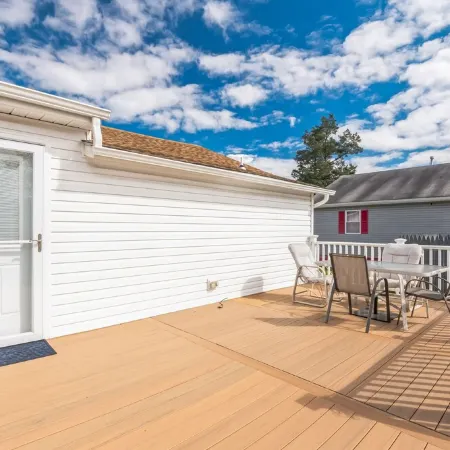 Cozy Beach Cottage just minutes from historic Cape May Pet Friendly!