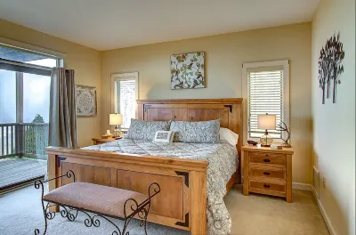 Breathtaking Mountain View-come enjoy this cozy retreat! Hotels near Sugar Mountain Ski Resort