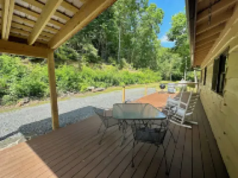 Boone/Banner Elk 3 Bedroom Pet Friendly Mountain Home