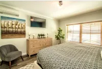 Slope-side Luxury Penthouse-Level Ski-In/Out Cranmore Mtn Condo!!