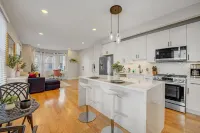 Palmer Square 1BR w/ Private Patio