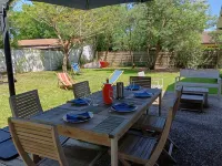 Beautiful fully renovated villa, cycle track 50 m'away, beach 2 mins away, 4 bedrooms. Hotel a Andernos-les-Bains