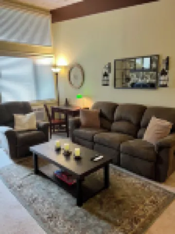 Steps to slopes at Bryce Resort! Family-sized condo with balcony and fireplace