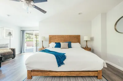 Family Friendly Golf Pool & Games Getaway 4 beds #067932