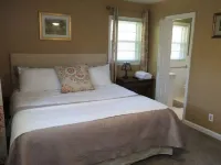 Experience Griffin charm, just a quick 12-min drive to Atlanta Motor Speedway Hotels in Griffin