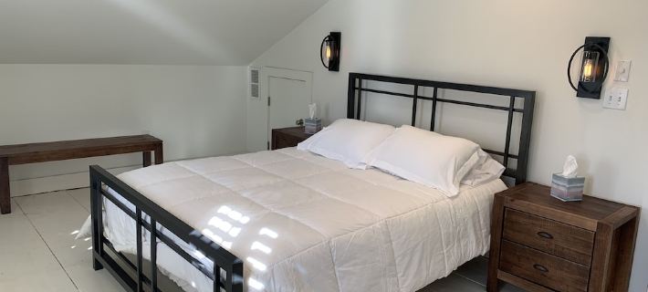 Exceptional location footsteps to beautiful downtown Mystic w/private driveway Hotels in Mystic