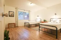Casita Luna -Cozy Family Home 10 mins to downtown