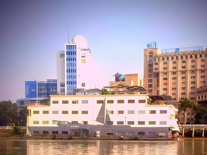 Polo Floatel Kolkata