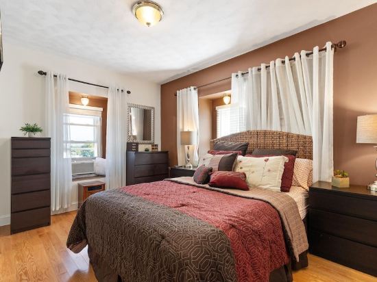Stunning 1 BR-Apt-Oceanview to Revere Beach -3 Train Stop Boston Logan Airport
