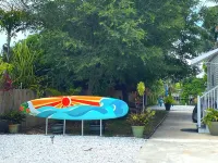 Tropical Cottage with a Million Dollar View- Your Own Private House