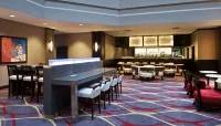 Embassy Suites by Hilton Dulles Airport - bar