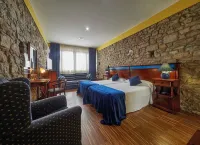 Don Pedro Hotels near Asturias Airport