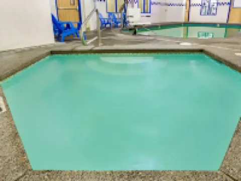 Days Inn & Suites by Wyndham Gresham Hotels in Gresham